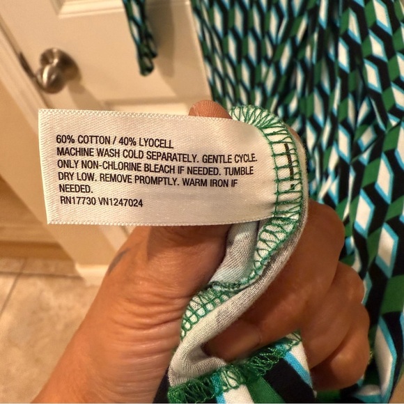 Diane Von Furstenberg Teal and White Geometric Long Sleeve Dress - Picture 2 of 6